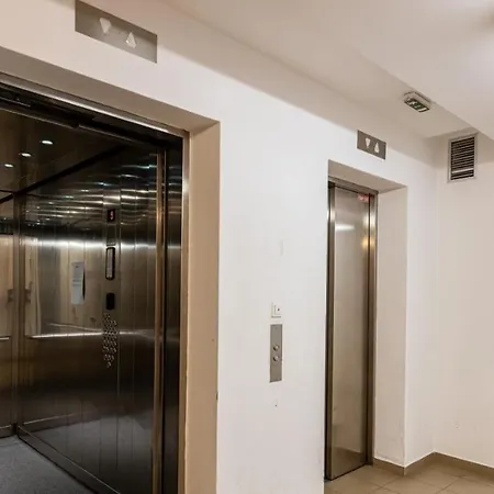 2 With Terrace, New Building, Jegeho Apartment *